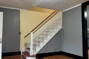 302 Dover St, Bridgeport, CT 06610 - Photo 3