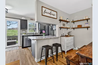1691 Norwich New London Turnpike #E5, Montville, CT 06382 - Photo 7