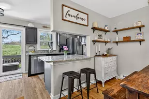 1691 Norwich-New London Turnpike, Montville, CT 06382 - Photo 7