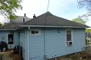 240 Vauxhall St, New London, CT 06320 - Photo 7