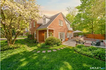 5 Farnham Court, Westport, CT 06880 - Photo 1