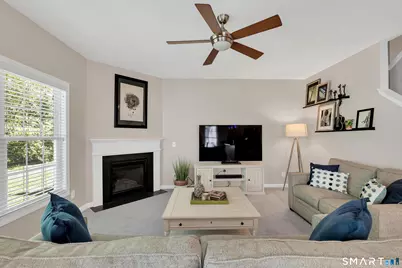 19 Brighton Park Way #19, Bloomfield, CT 06002 - Photo 7