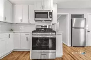 634 Newhall St, Hamden, CT 06517 - Photo 9