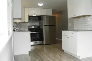 87 Kennedy Dr, New Britain, CT 06051 - Photo 9