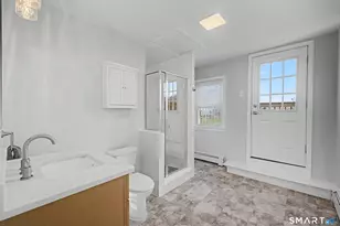 85 Iroquois Rd, Stamford, CT 06902 - Photo 25