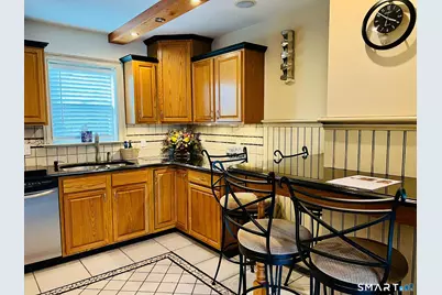 15 Ferris Avenue #C, Norwalk, CT 06854 - Photo 5