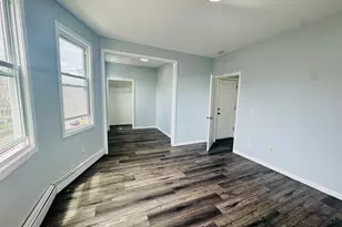 898 Hancock Ave, Bridgeport, CT 06605 - Photo 3