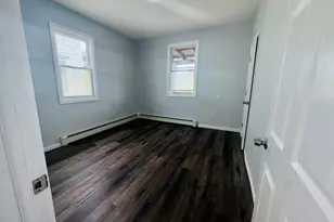 898 Hancock Ave, Bridgeport, CT 06605 - Photo 11