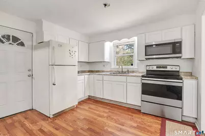 136 Harrison Drive, Hamden, CT 06514 - Photo 9