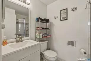 86 Ambassador Dr, Manchester, CT 06042 - Photo 17