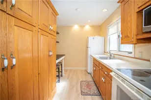 115 Ayers Point Rd, Old Saybrook, CT 06475 - Photo 29