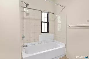 26-28 Lawrence St, Hartford, CT 06106 - Photo 13