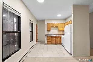 26-28 Lawrence St, Hartford, CT 06106 - Photo 5