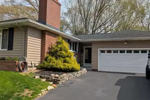7 N Ledge Rock Rd, East Lyme, CT 06357 - Photo 3