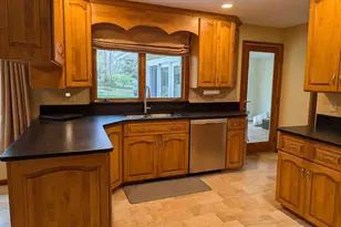 7 N Ledge Rock Rd, East Lyme, CT 06357 - Photo 13