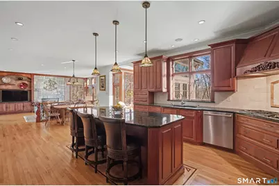 162 Britiani Road, Southbury, CT 06488 - Photo 3