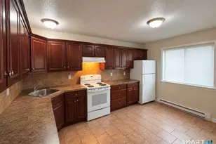 501 Scott Rd, Waterbury, CT 06705 - Photo 3