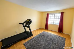 519 Scott Rd, Waterbury, CT 06705 - Photo 9