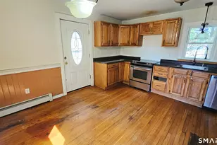 19 Boston Post Rd, Windham, CT 06226 - Photo 11
