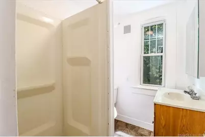 14 Poplar Street #B, New Milford, CT 06776 - Photo 17