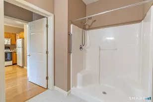1 Brush Pasture Ln, Portland, CT 06480 - Photo 9
