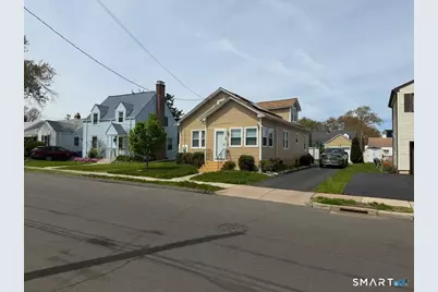 56 Tredeau Street, Hartford, CT 06114 - Photo 3