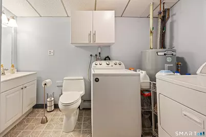76 Worcester Avenue, Waterbury, CT 06705 - Photo 25