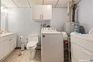 76 Worcester Ave, Waterbury, CT 06705 - Photo 25