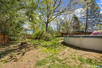 76 Worcester Avenue, Waterbury, CT 06705 - Photo 31