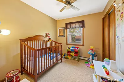 76 Worcester Avenue, Waterbury, CT 06705 - Photo 15