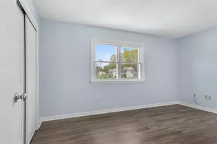 61 Meetinghouse Village, Meriden, CT 06450 - Photo 15
