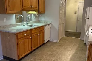 365 Mather St, Hamden, CT 06514 - Photo 3