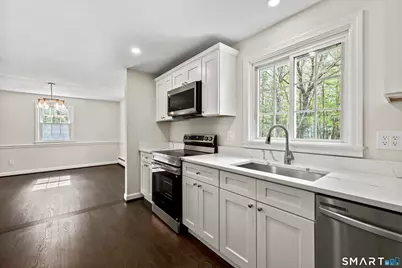 6 Stockade Road, Simsbury, CT 06092 - Photo 15
