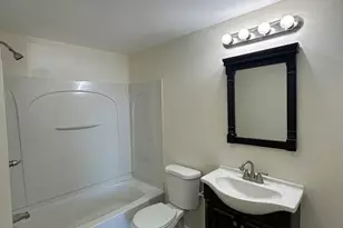 42 Jefferson Ave, New London, CT 06320 - Photo 3