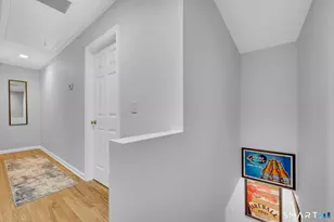 124 Pine Hill Ave, Stamford, CT 06906 - Photo 9