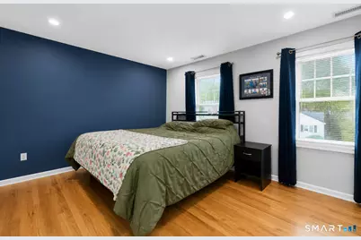 124 Pine Hill Avenue, Stamford, CT 06906 - Photo 9