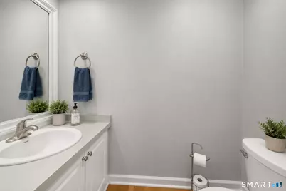 124 Pine Hill Avenue, Stamford, CT 06906 - Photo 7
