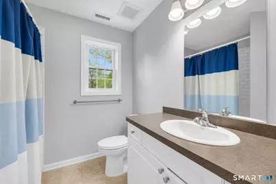124 Pine Hill Avenue, Stamford, CT 06906 - Photo 11