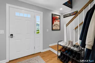 124 Pine Hill Ave, Stamford, CT 06906 - Photo 5