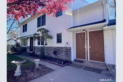 8 Oakridge Drive, Enfield, CT 06082 - Photo 3