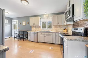 16 Stephen Ct, Prospect, CT 06712 - Photo 11