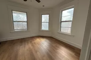 29 Madison St, Waterbury, CT 06706 - Photo 9