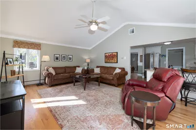 300 Hillcrest Avenue, Newington, CT 06111 - Photo 15
