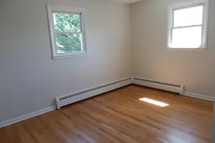 306 Grovers Ave, Bridgeport, CT 06605 - Photo 9