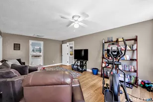 14 Myra Ln, Burlington, CT 06013 - Photo 9