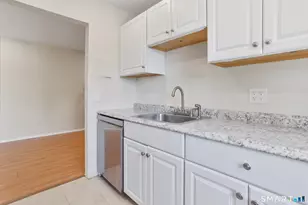 1070 New Haven Ave, Milford, CT 06460 - Photo 7