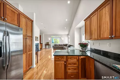 36 Bay Hill Drive #36, Bloomfield, CT 06002 - Photo 13