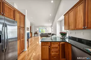 36 Bay Hill Dr, Bloomfield, CT 06002 - Photo 13
