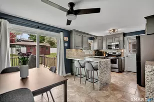 14 Baldwin St, Meriden, CT 06451 - Photo 11