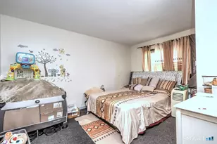 4 Oak St, Derby, CT 06418 - Photo 35